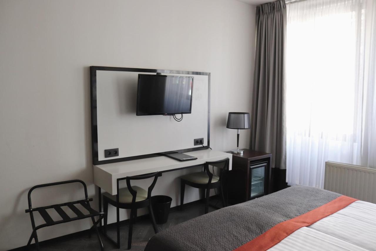 Hotel Floris Arlequin Grand-Place Брюссель Экстерьер фото