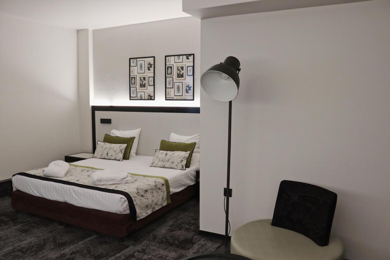 Hotel Floris Arlequin Grand-Place Брюссель Экстерьер фото